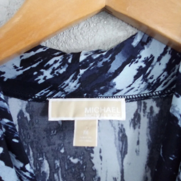 Michael kors Dress size medium ( box BP ) - Picture 2 of 3